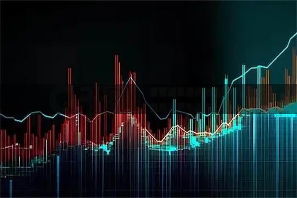资深的配资知识网 李雪琴：从来没有幻想过另外一种人生 喜剧融入生活更显魅力